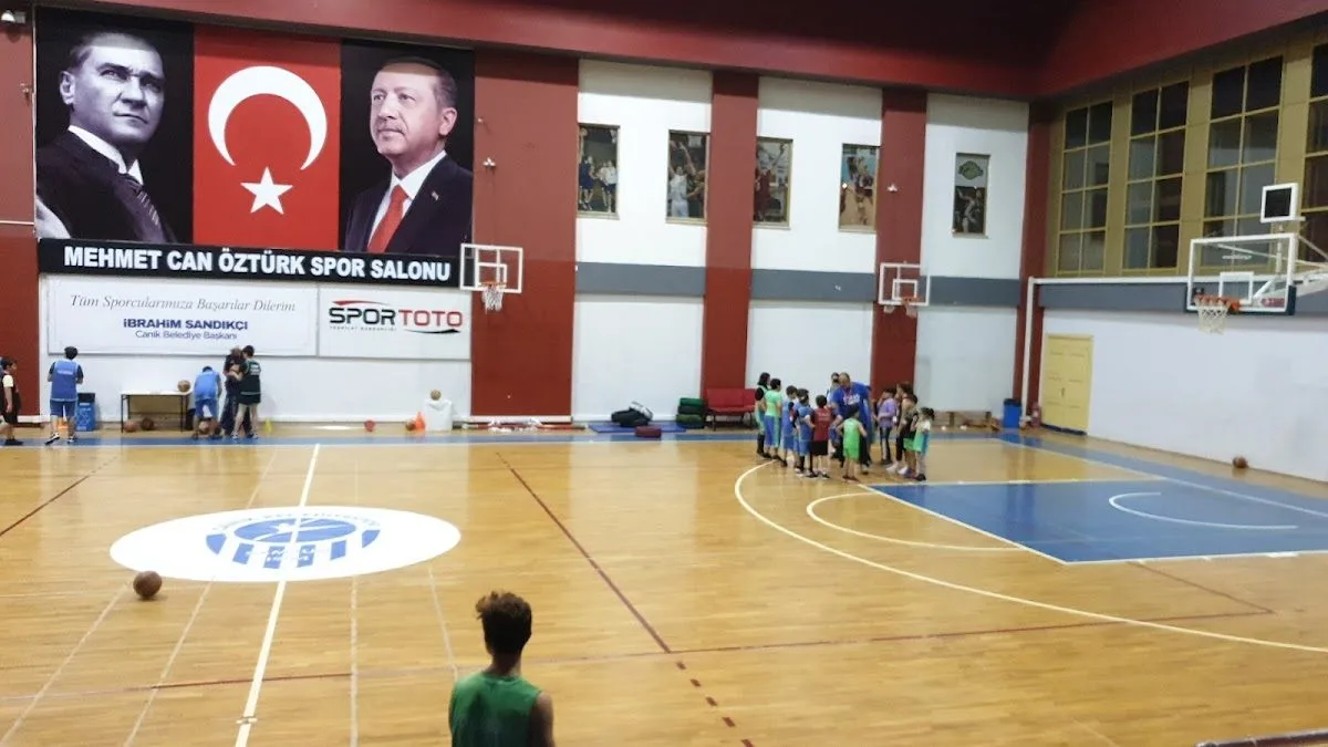 Samsun Hasan Doğan Spor Salonu
