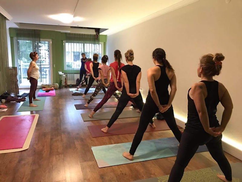 İzmir Karuna Yoga